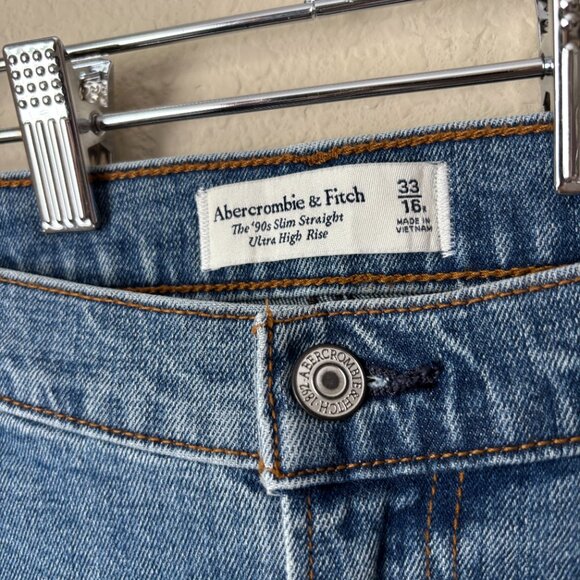 Abercrombie & Fitch 16 The '90s Slim Straight Ultra High Rise Distressed Jeans - Picture 3 of 10